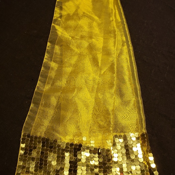 Scarfs - Picture 2 of 2